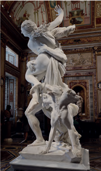 Weiße Marmorskulptur mehrerer dynamischer Figuren in prunkvollem, reich verziertem Museumssaal,  Gianlorenzo Bernini: Pluto entführt Proserpina, Skulptur